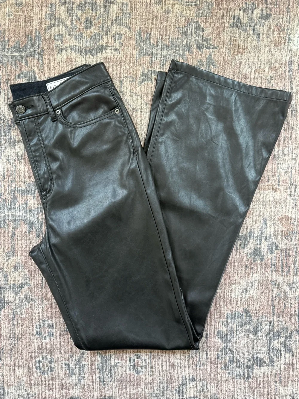 Gap High Rise Vegan Leather 70s Flare Pant Long